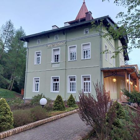 Szwajcarka Willa Z Sauna I Jacuzzi Kudowa-Zdrój Exteriér fotografie