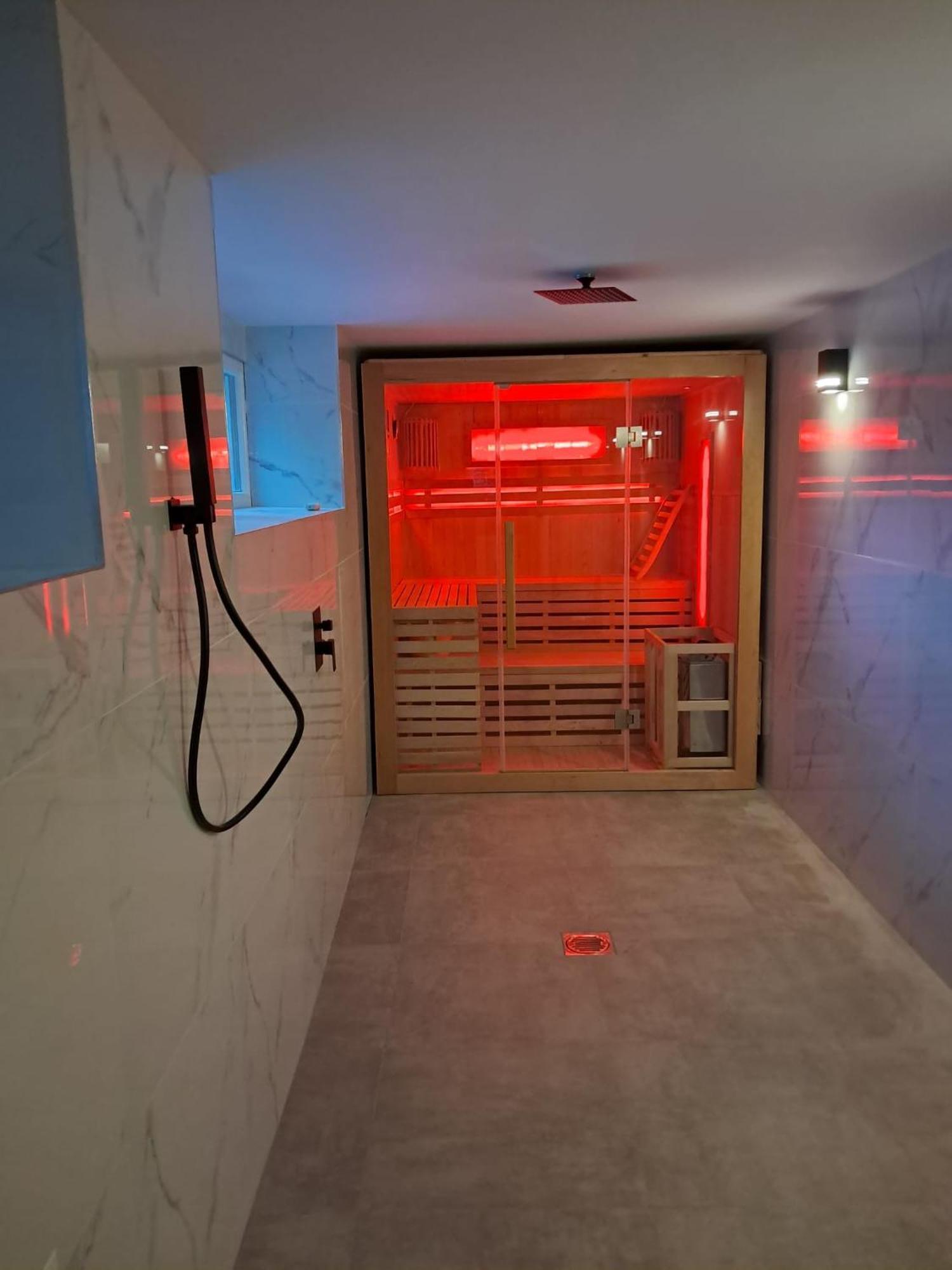 Szwajcarka Willa Z Sauna I Jacuzzi Kudowa-Zdrój Exteriér fotografie